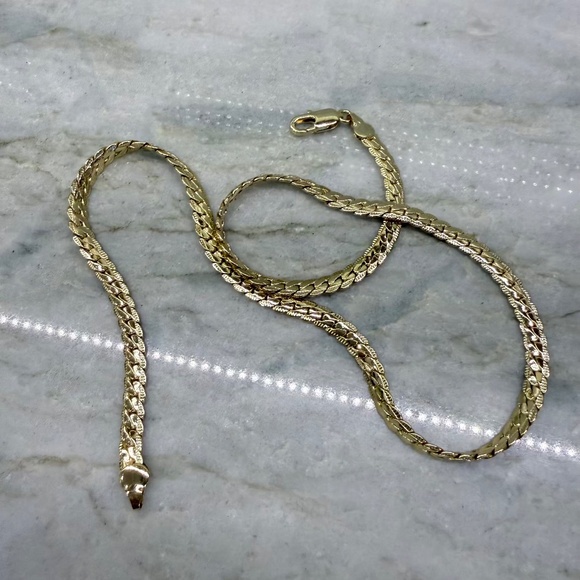 Gold plated Chain Necklace 18in - Picture 7 of 9